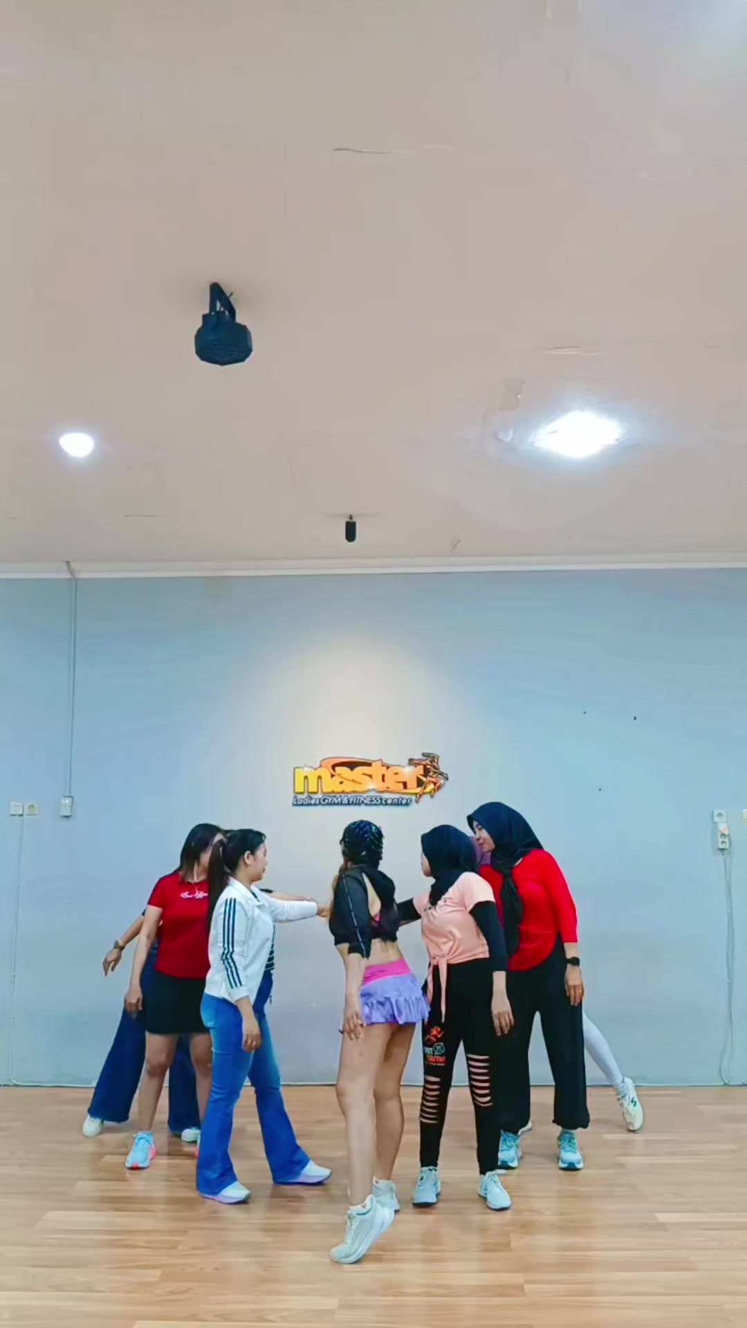 @Naura