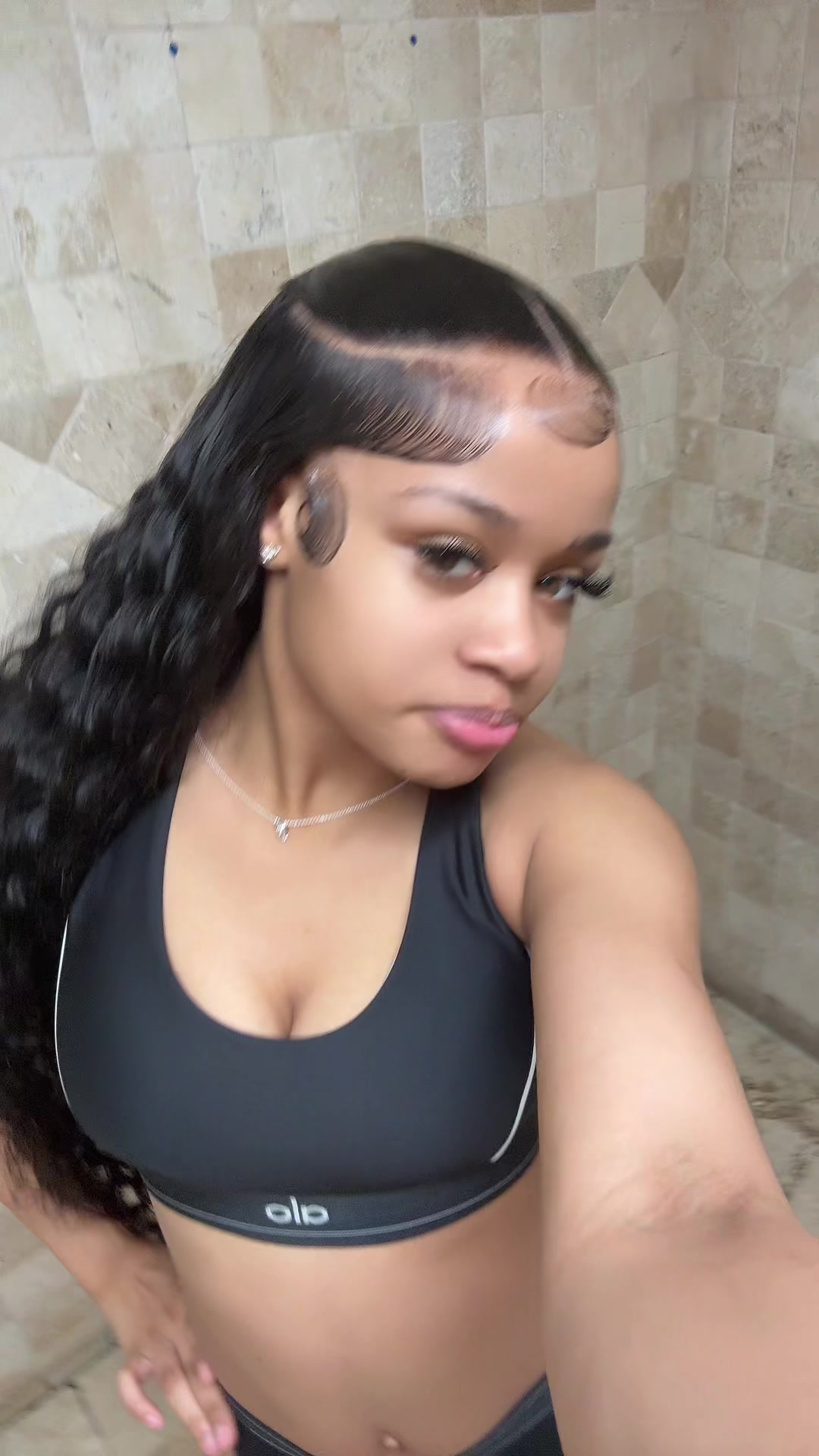 @monae