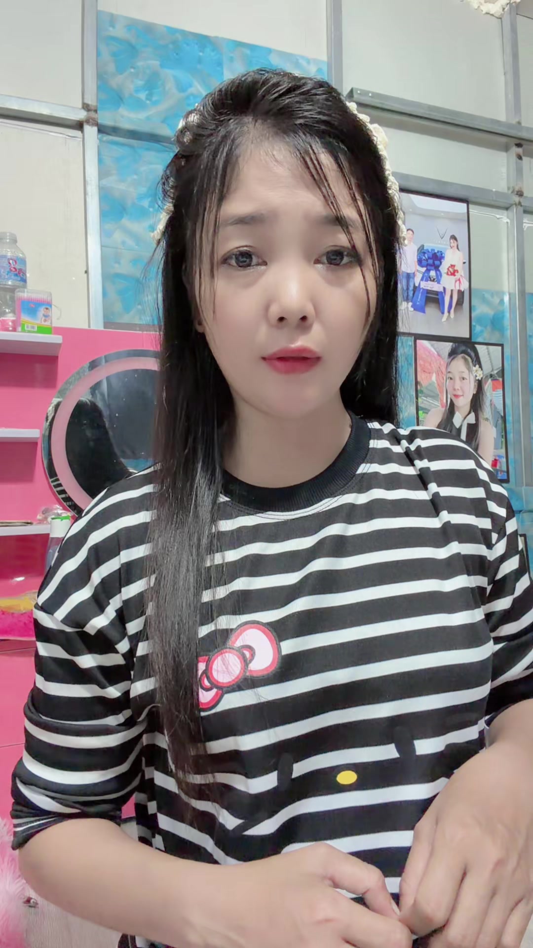 @💕Nga💕 bán hàng rong💕