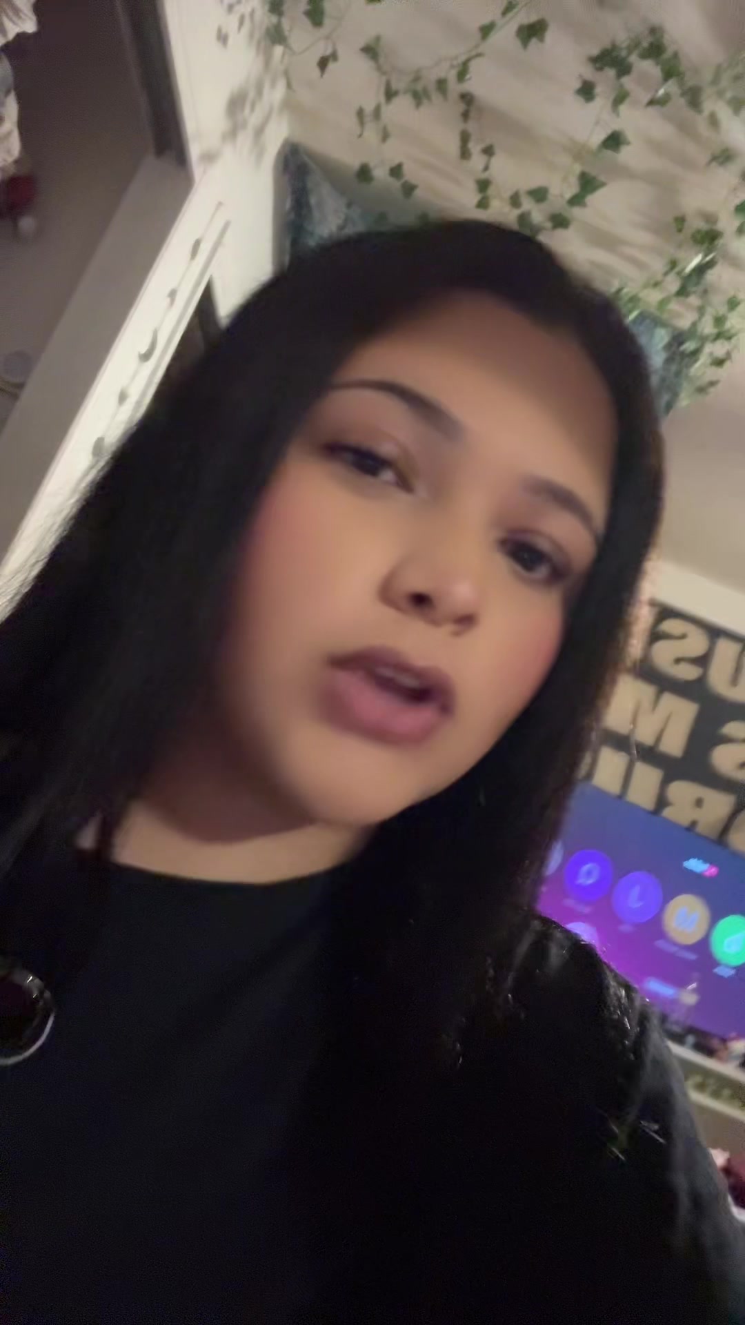 @seeingfacess