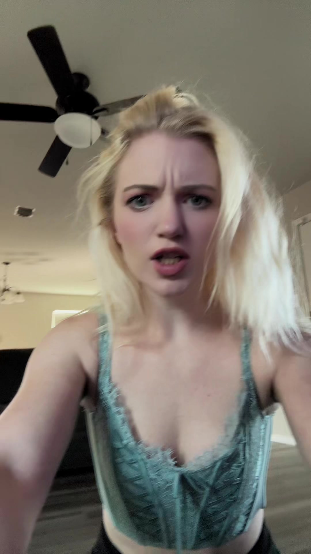 @AJ!