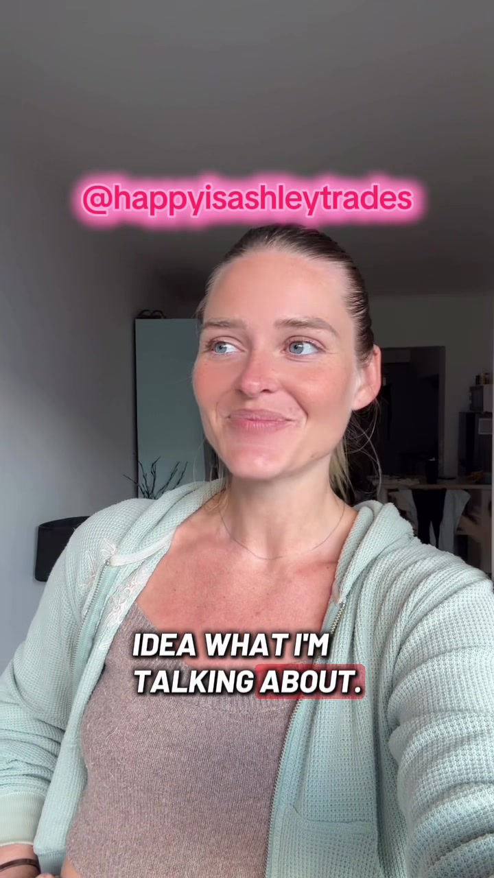 @HappyisAshley 🌞🦋🐶