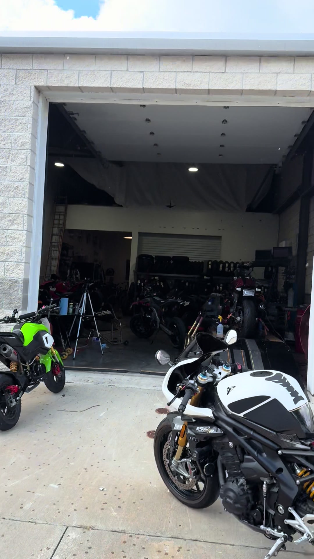 @MotoBros