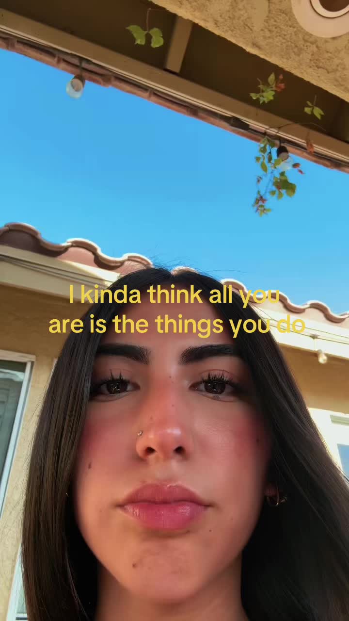 @mariella