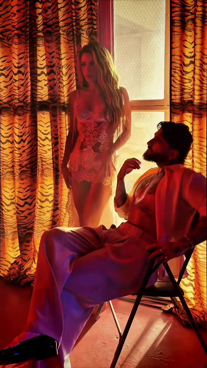 @Shakira