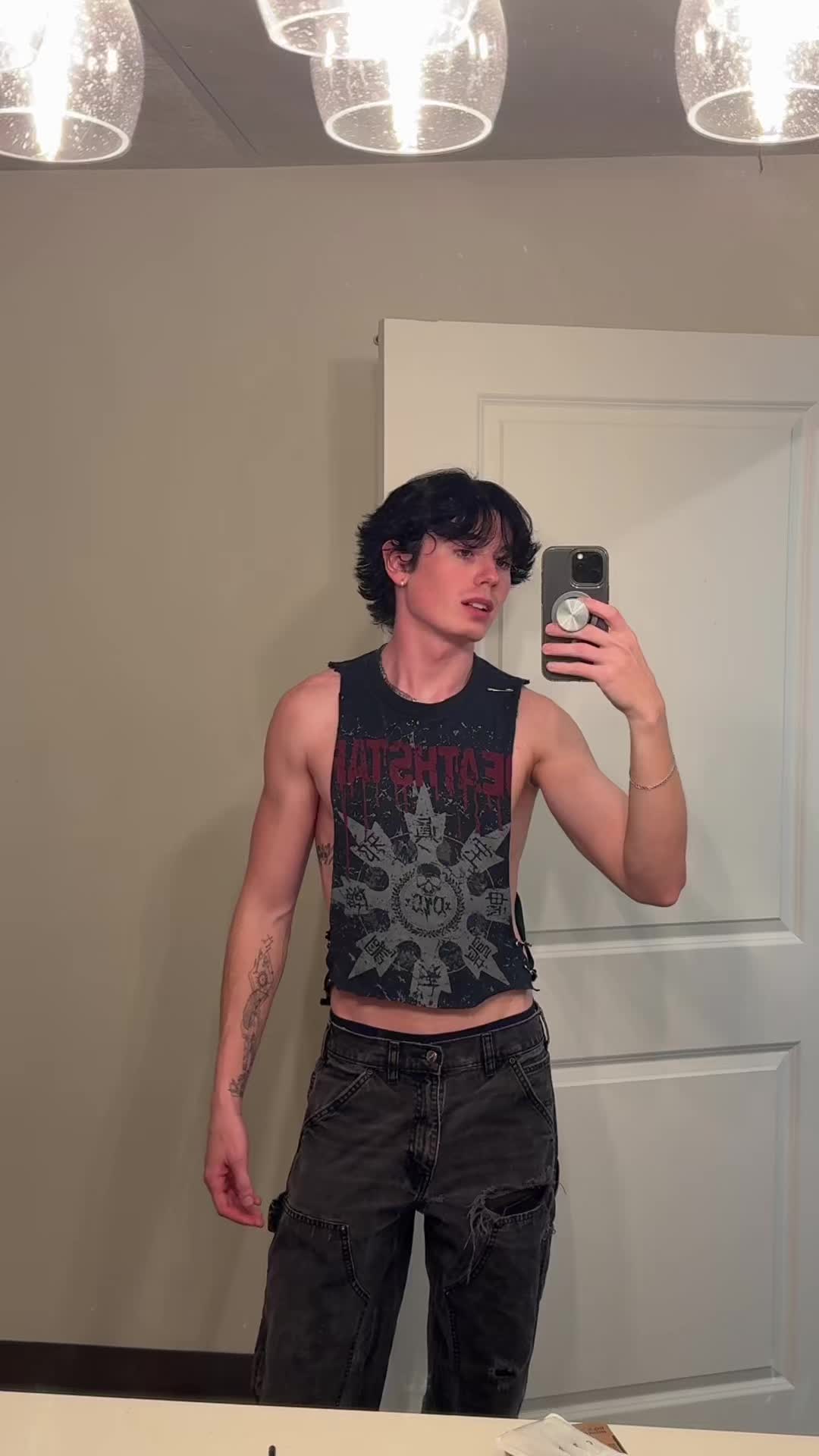 @Itsevanwade