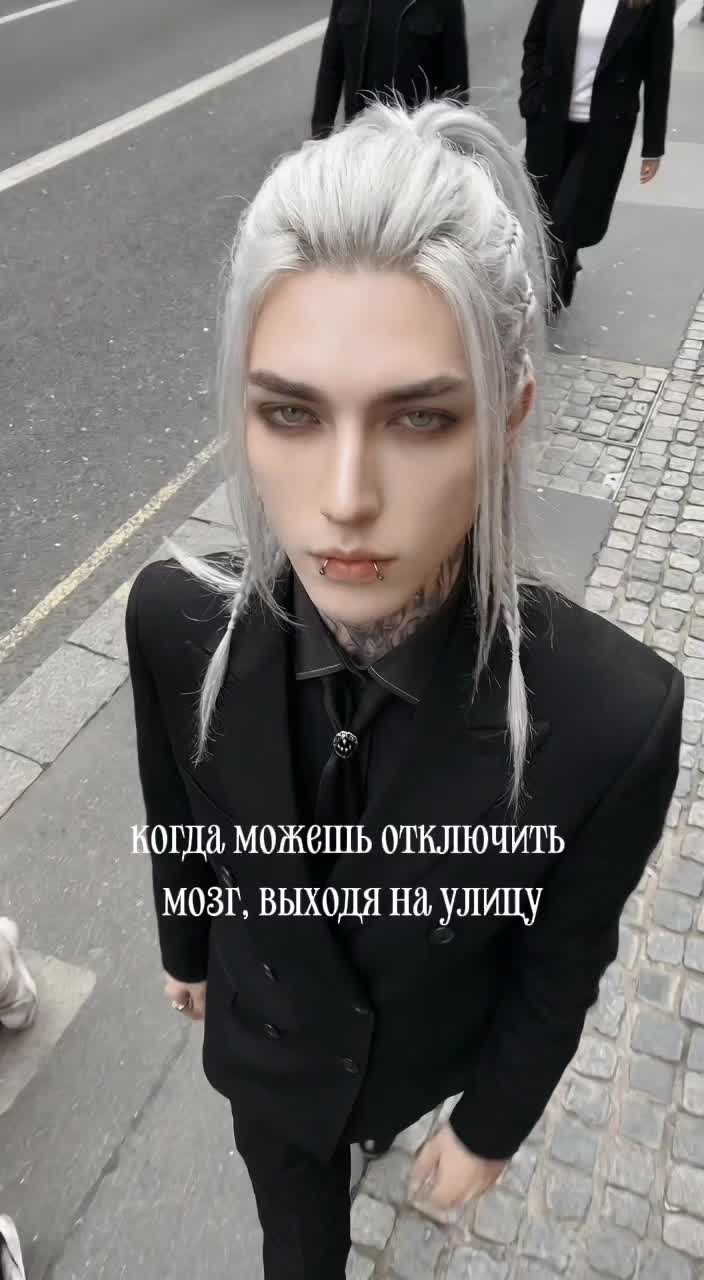 @еще святой отец Лео.