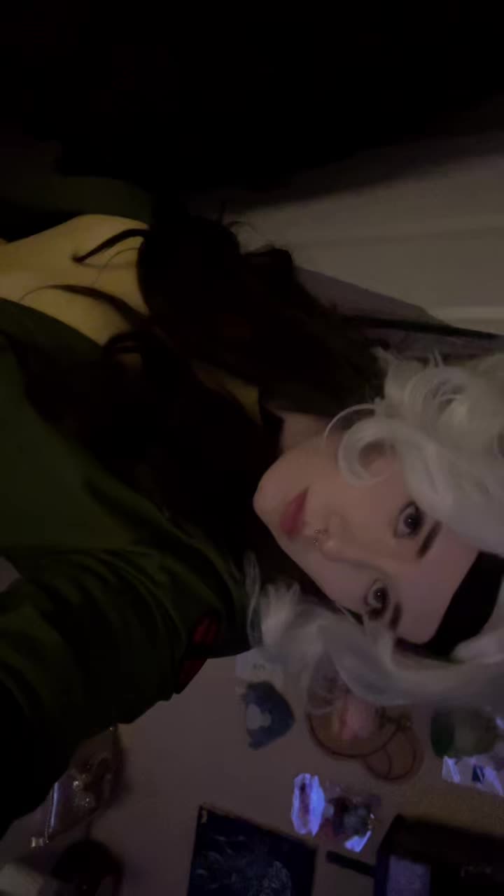 @strawberry_bun_cosplay