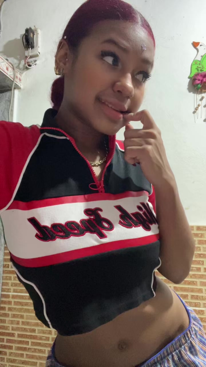 @Blaxkbarbie