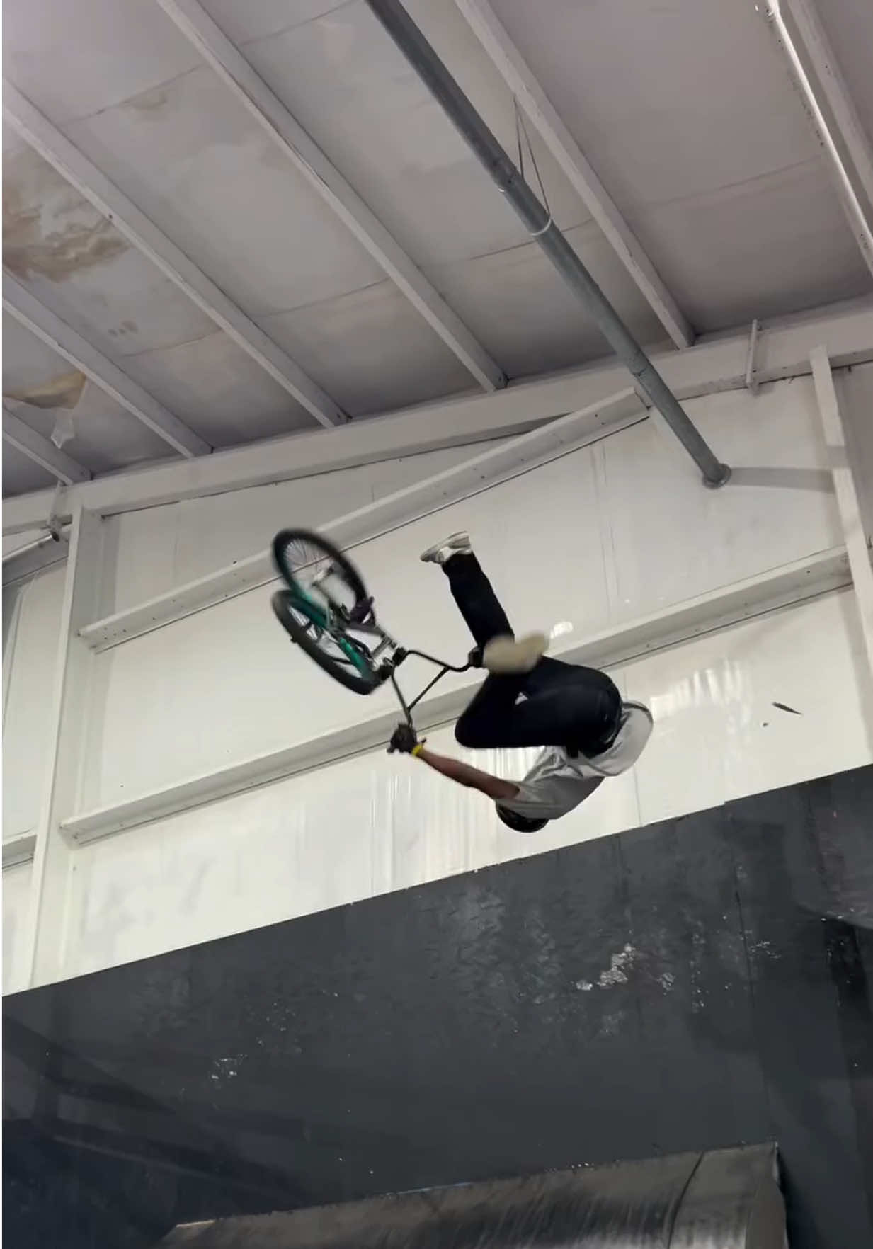 @BMX