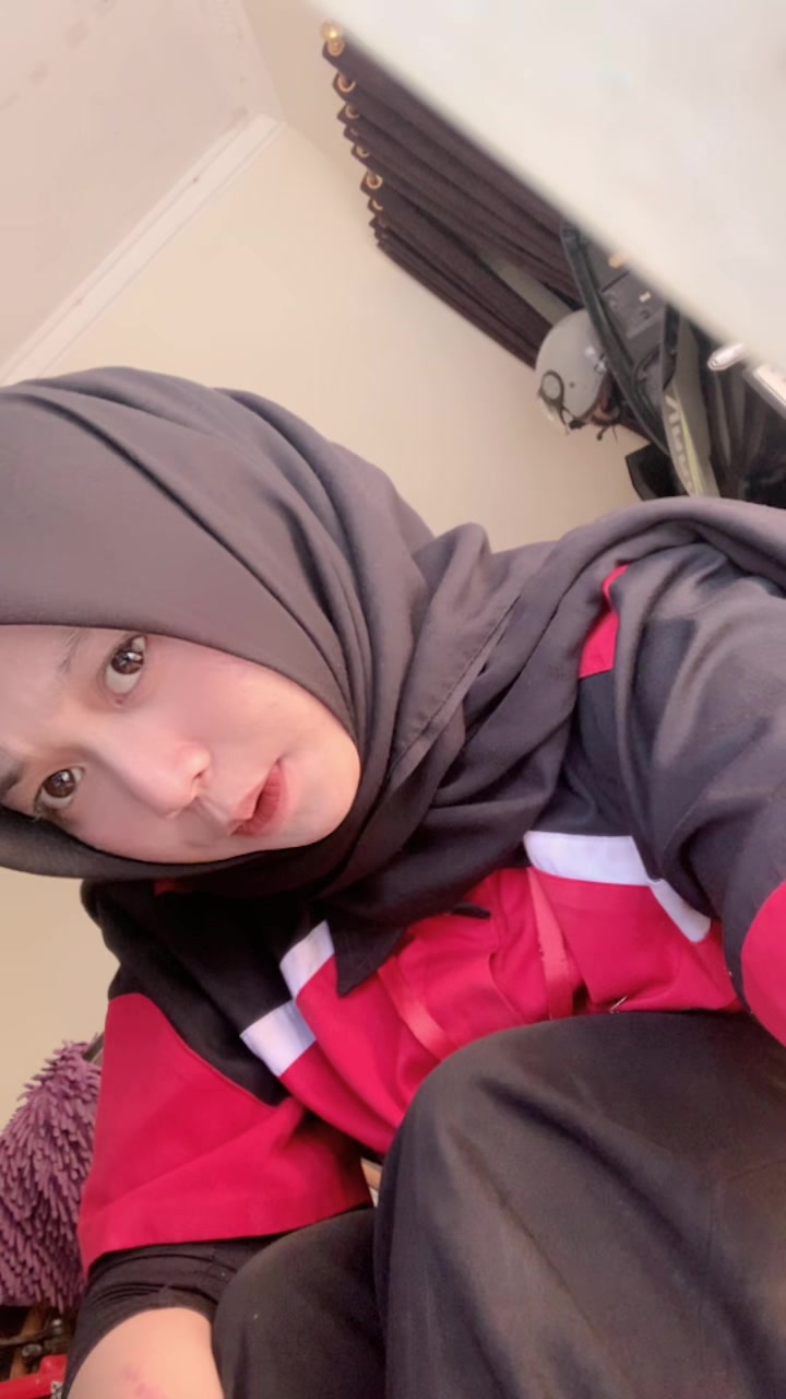 @nadiraainunnisaa