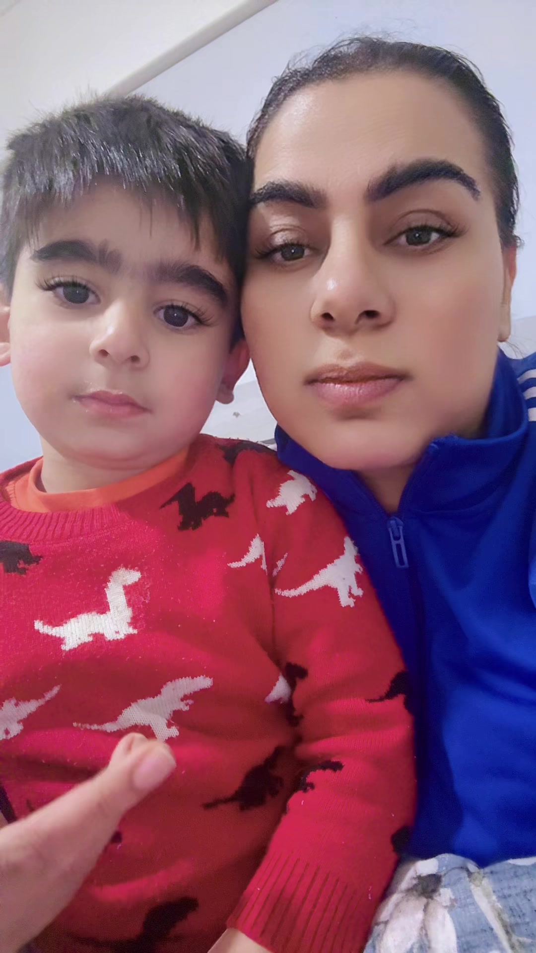 @Adelaideਆਲੇ