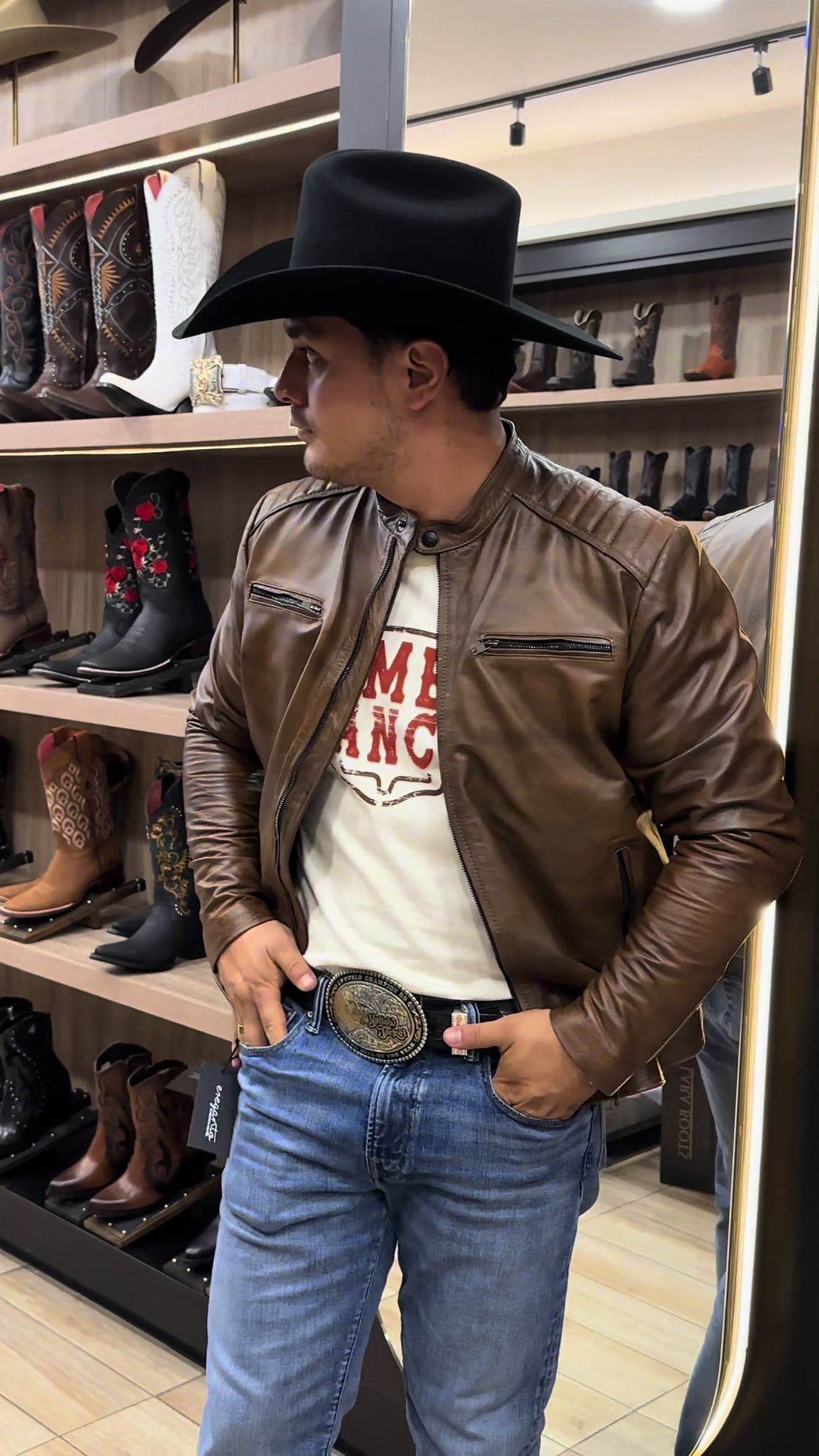 @Lara boots