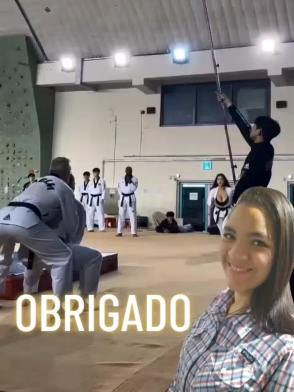 @OBRIGADO COMUNICA