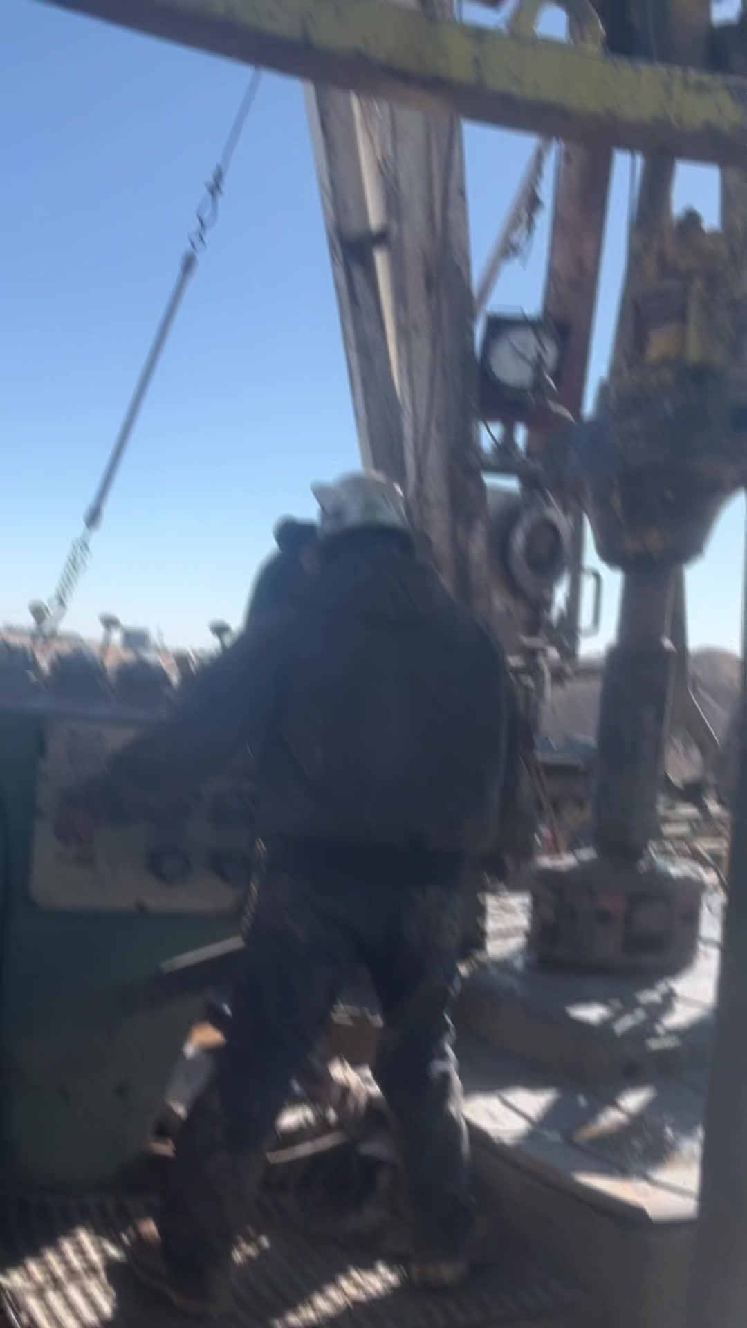 @Anibal 🇬🇹💪💵🛢️