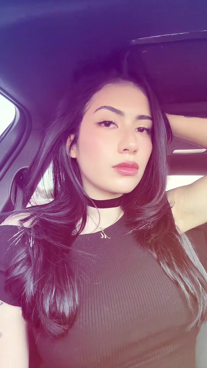 @:3
