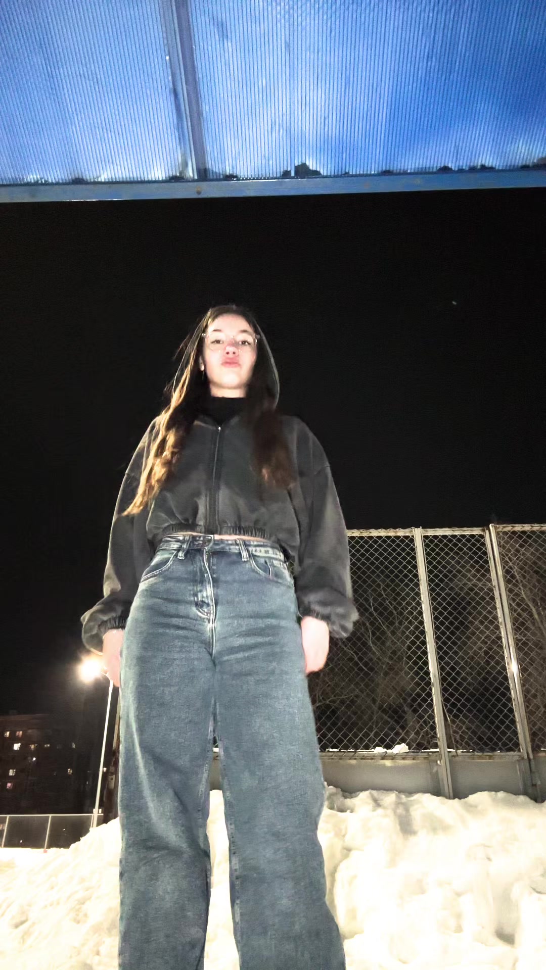 @🫦