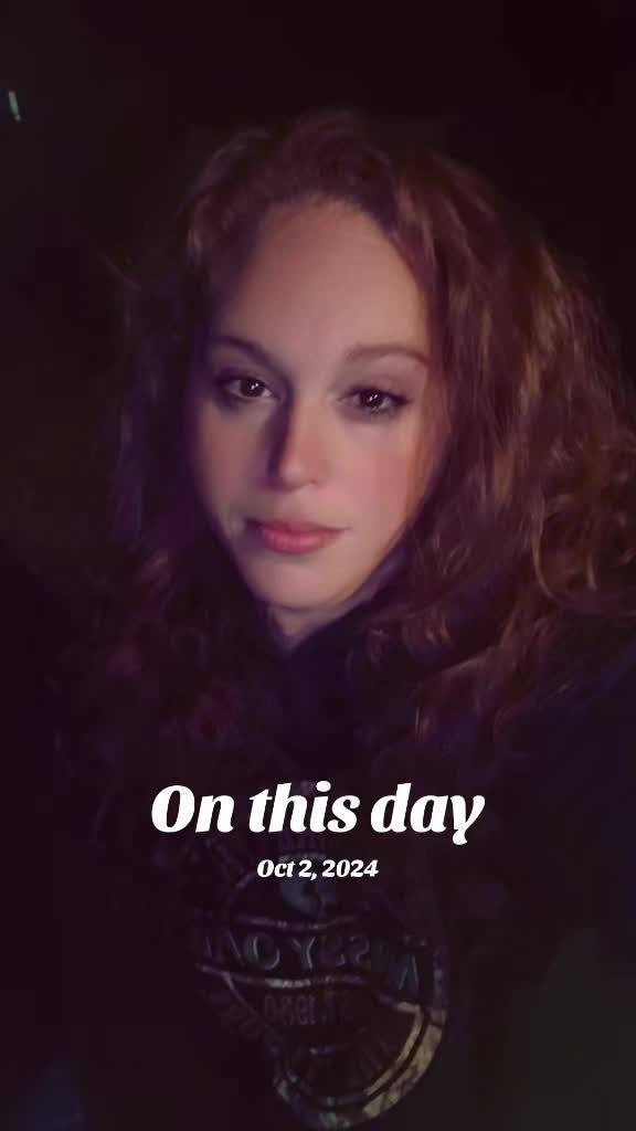 @🧜♀️💔Lost@SeaRedSiren💔🧜♀️