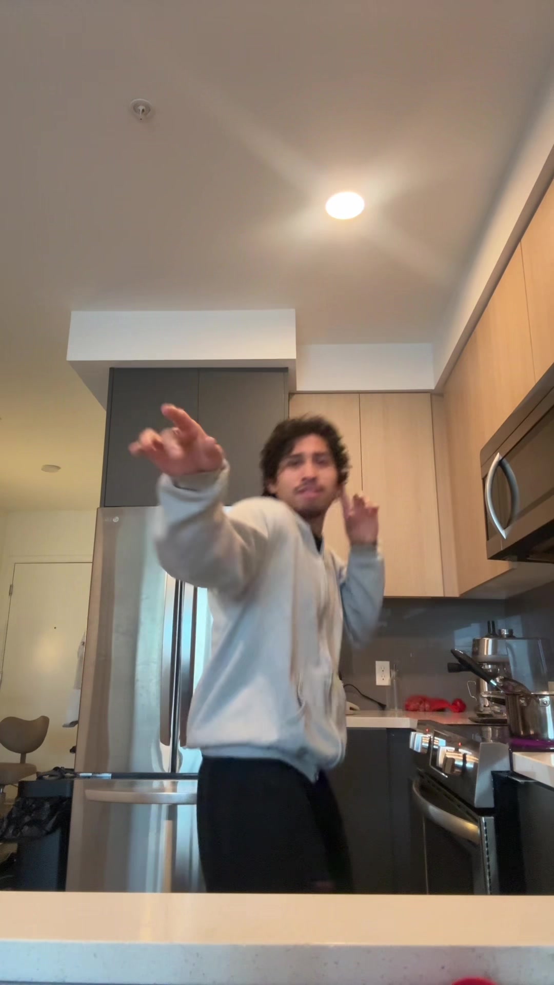 @Toñio