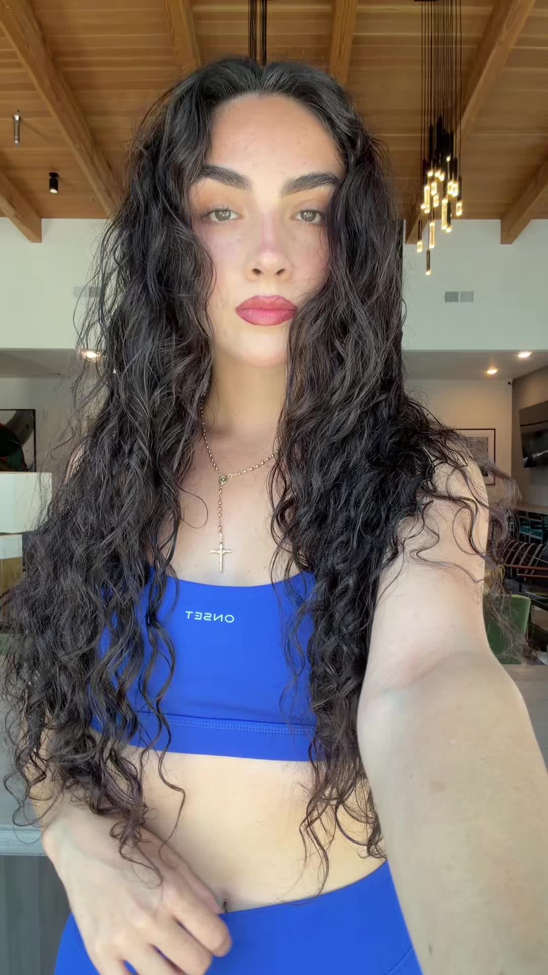 @Mar💗