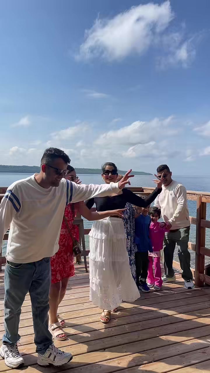 @Muna Katuwal