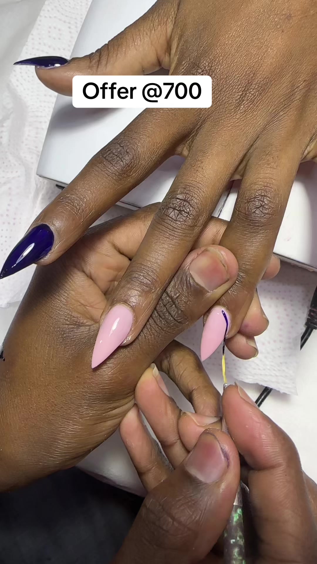 @Kari&rsquo;s Nails