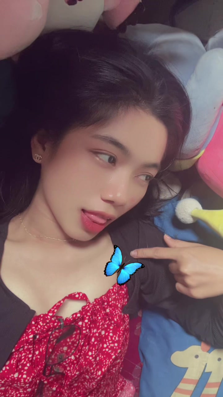 @Nge Nge 🧿🎀ྀིྀི