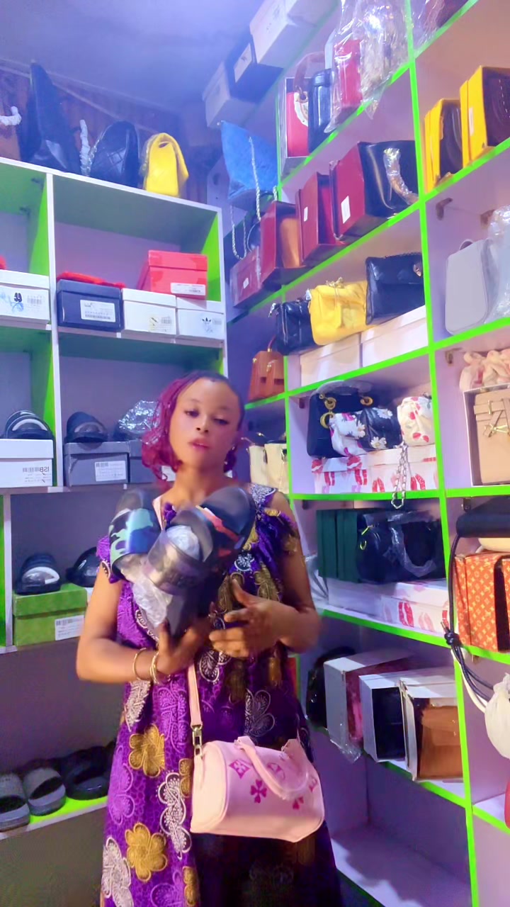 @Everything by anike in ogunpa