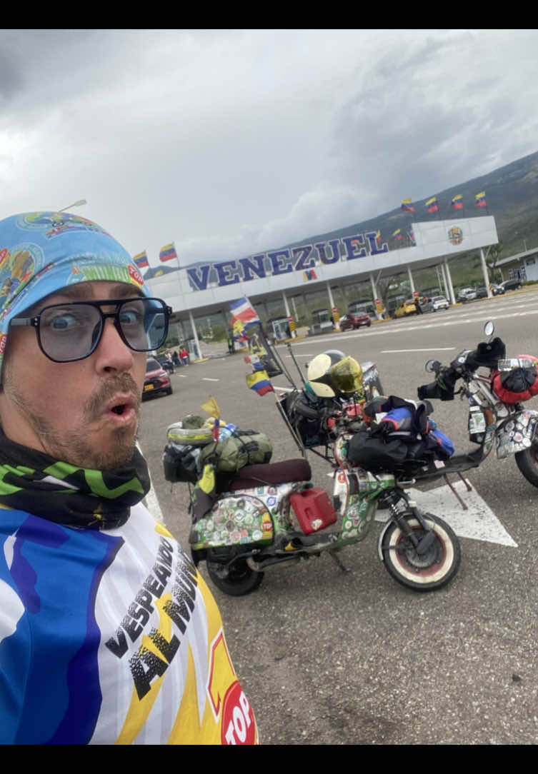 @Vespeando al Mundo