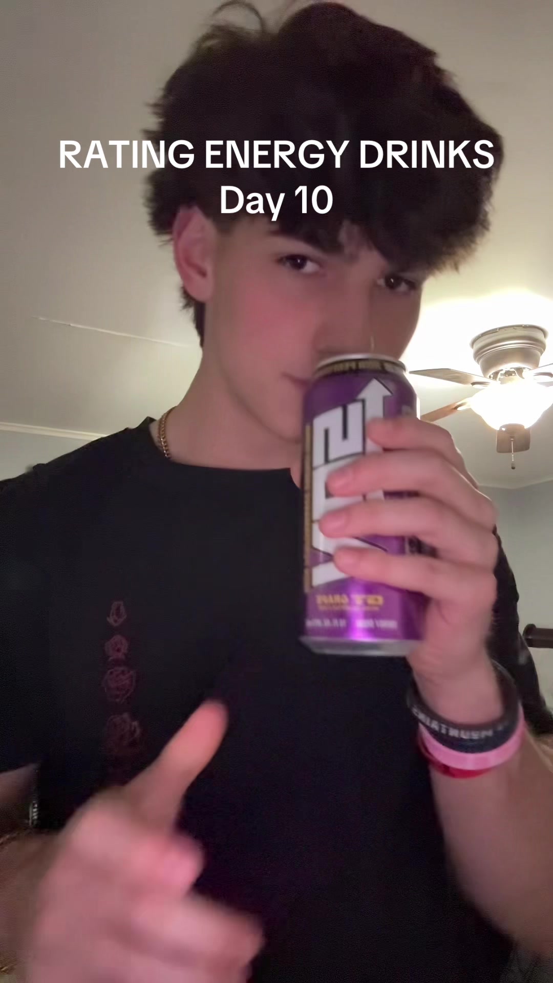 @AJ 🪿
