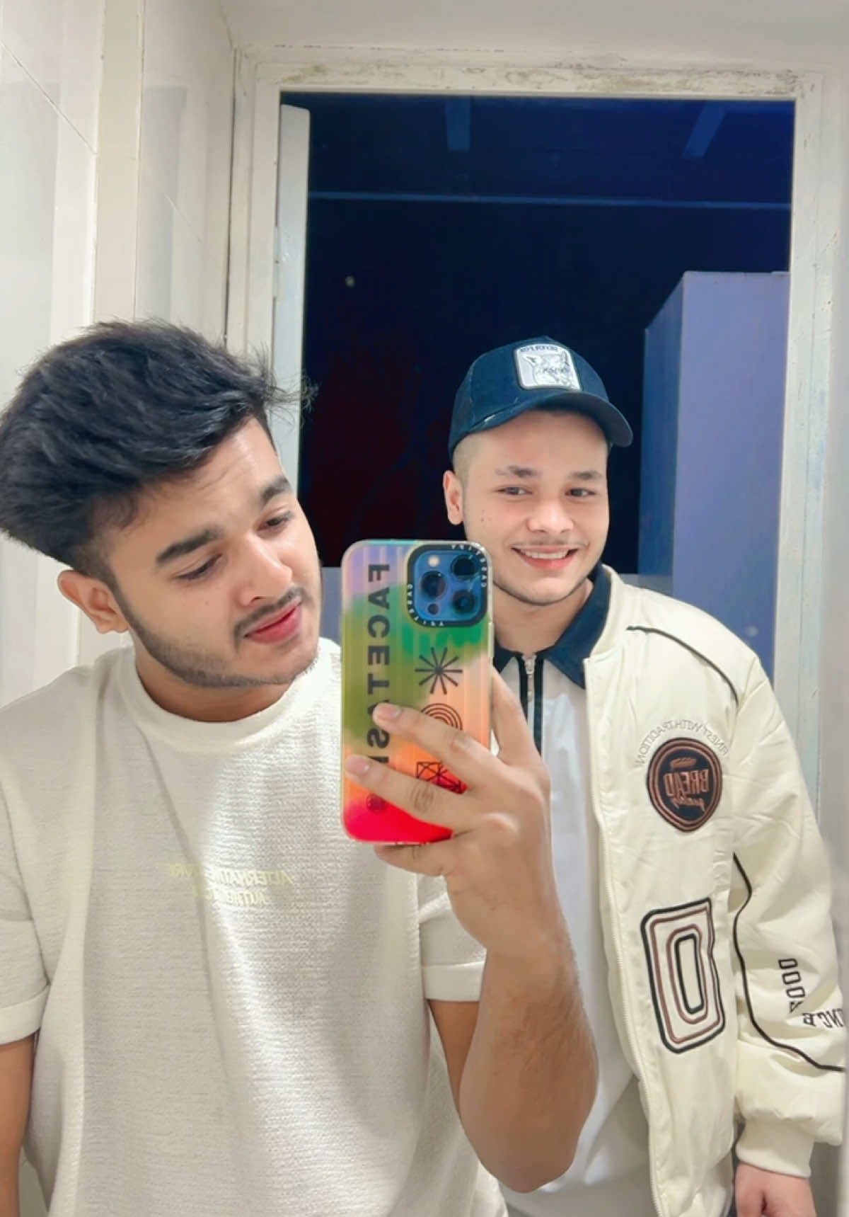 @🤯 J o Y e L 🌸