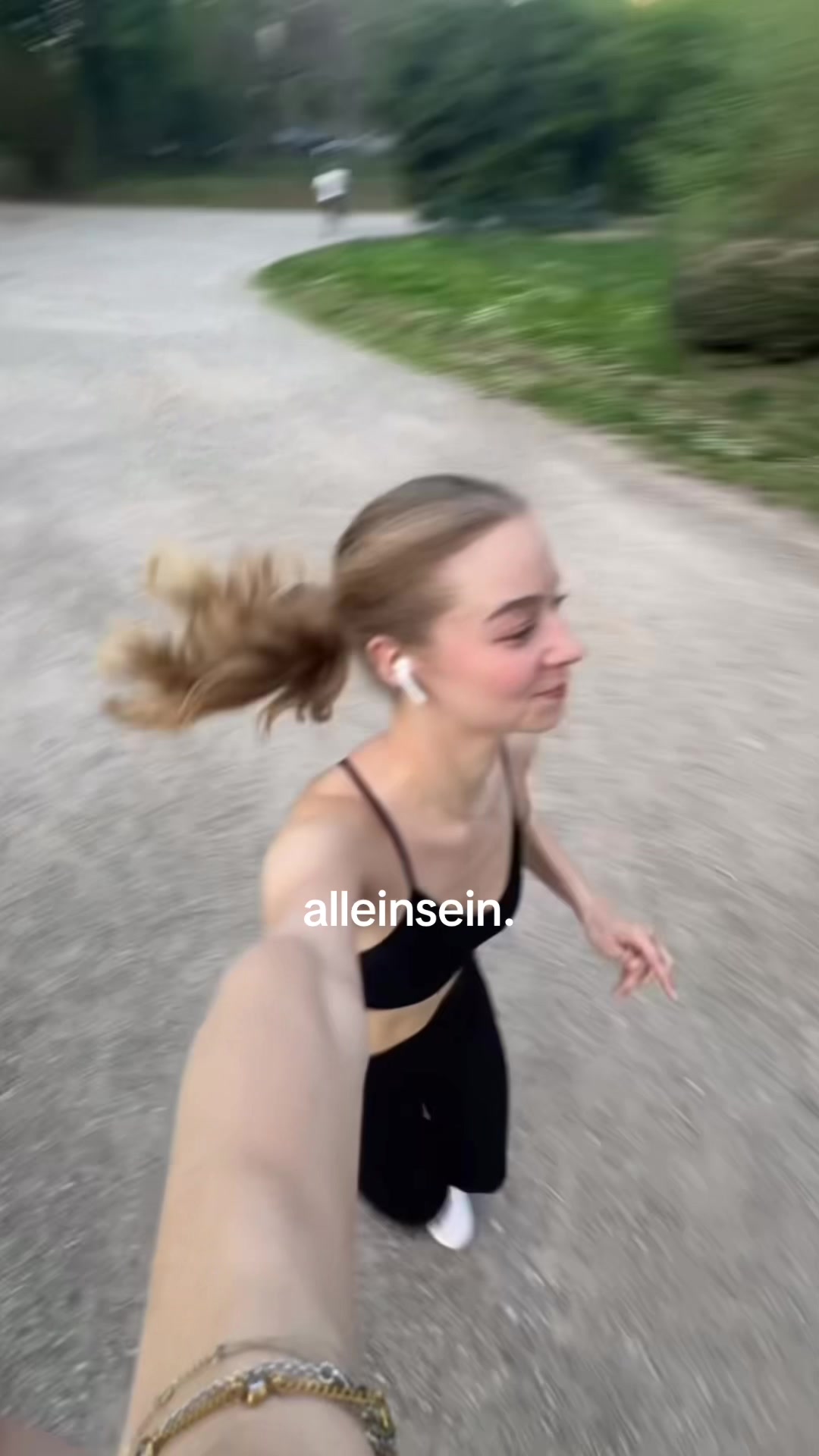 @clara