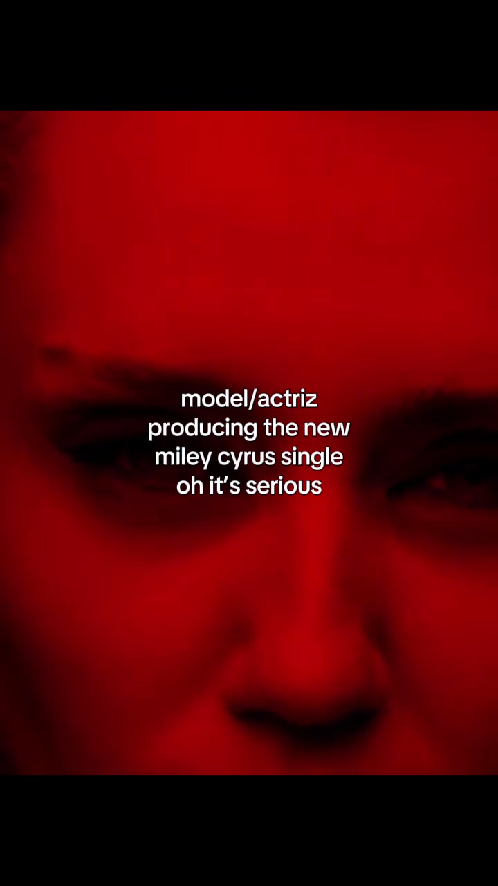 @MODEL/ACTRIZ HQ