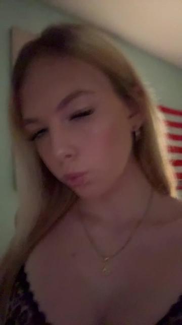 @ᗩᗷᗷY🃏🪶