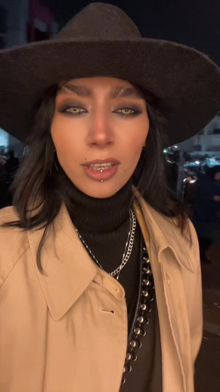 @Melina