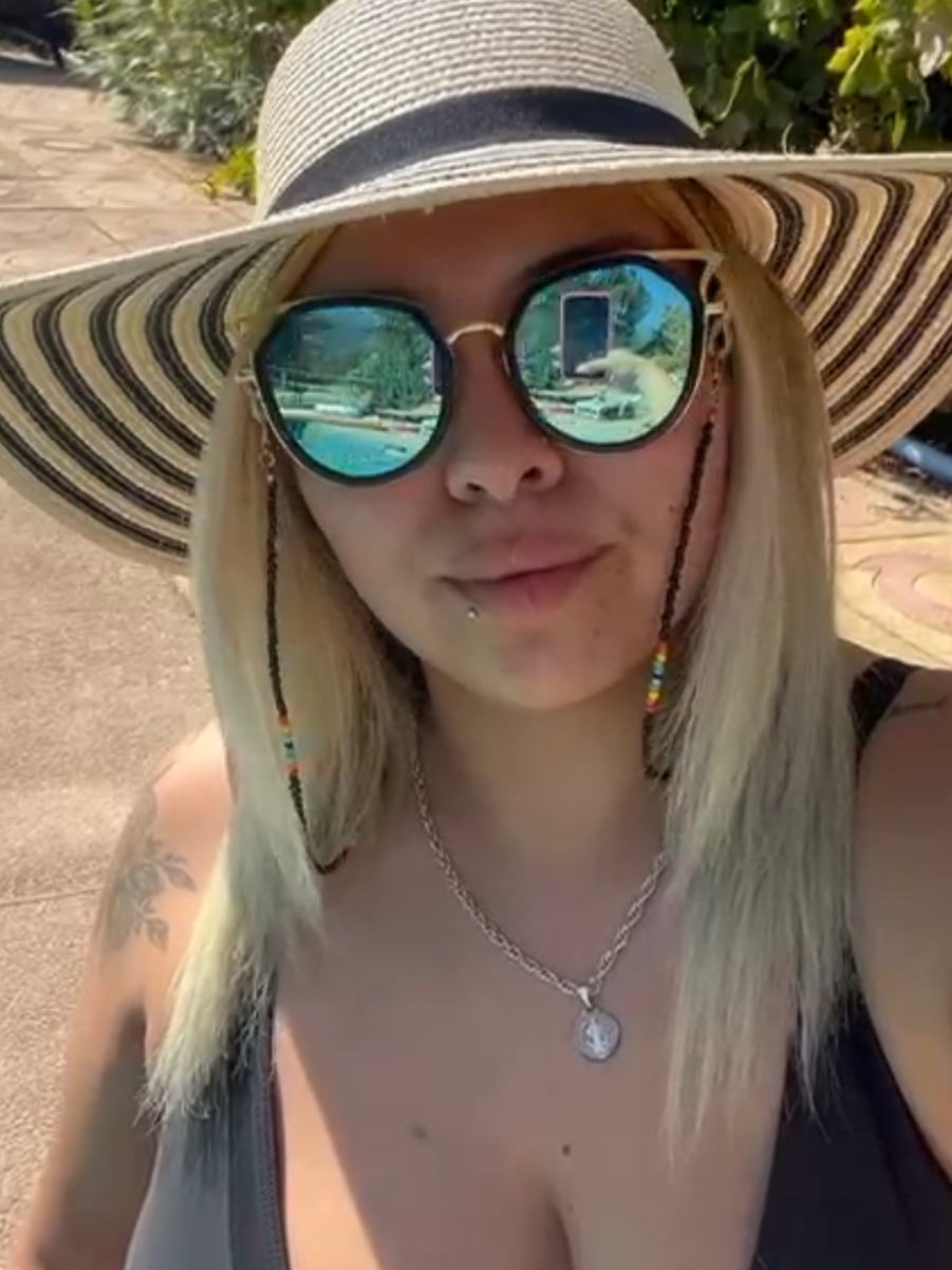 @ᴋᴀʀʟɪᴛᴀ🦋