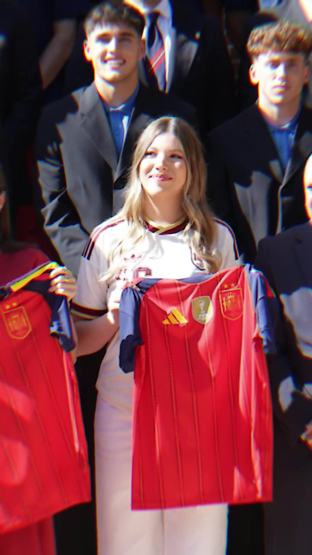 @Sofiaborbonyortizspain