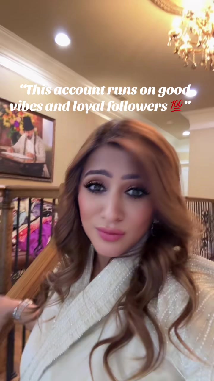 @pinkkyzohra
