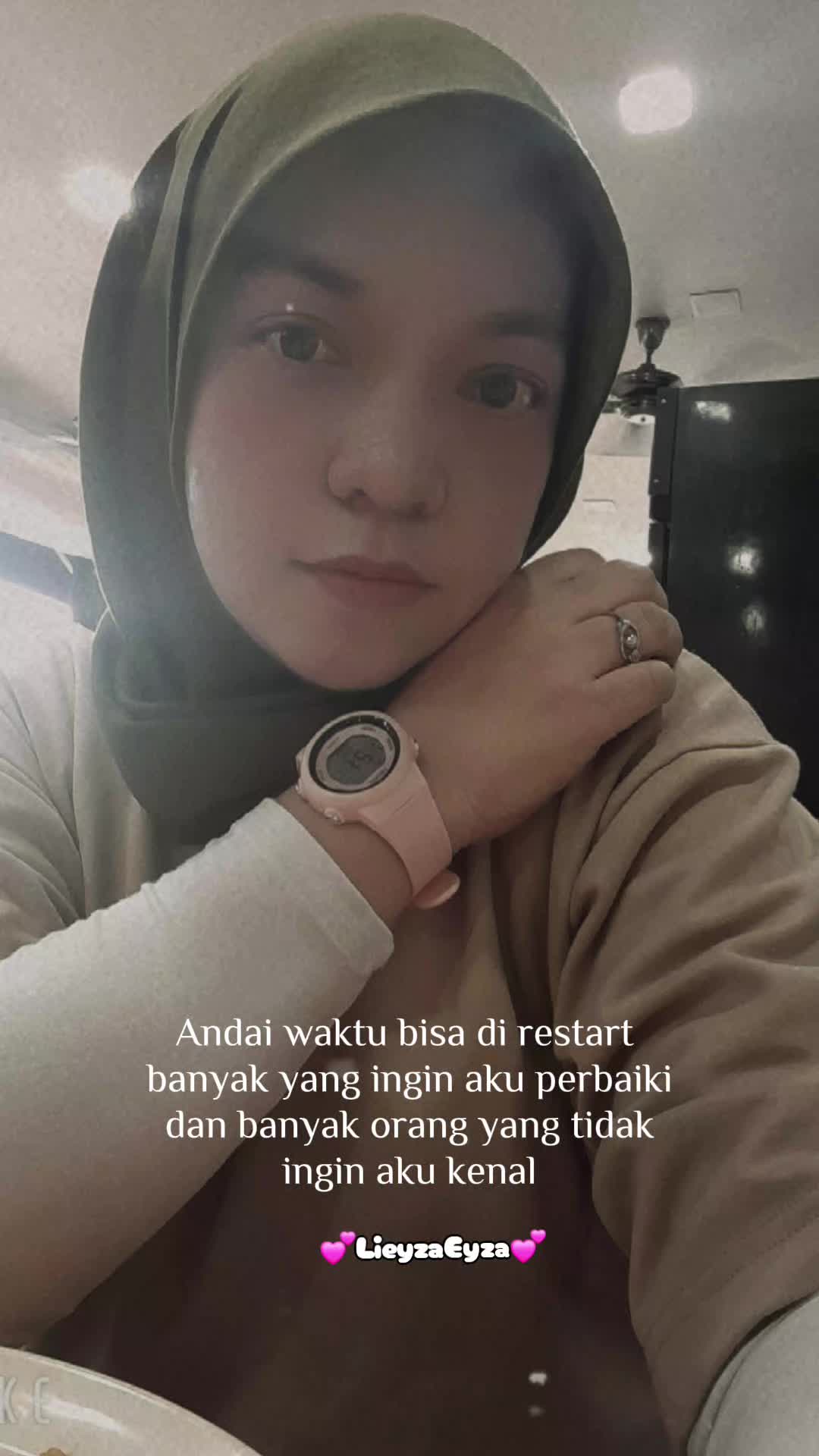 @💕LieyzaEyza💕