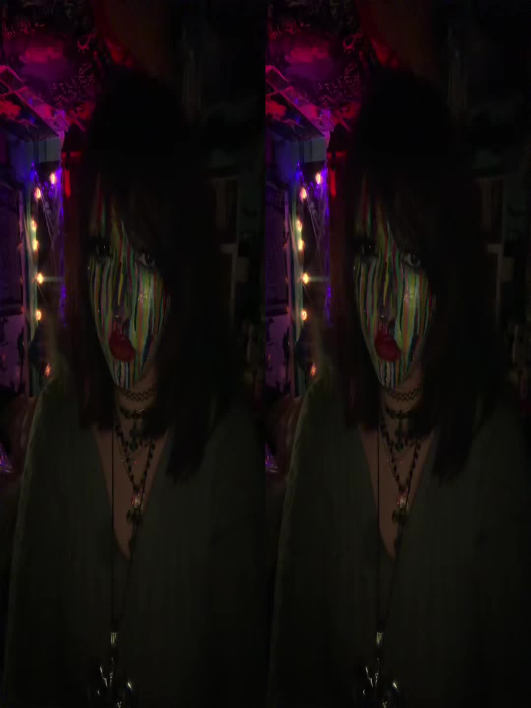 @☥