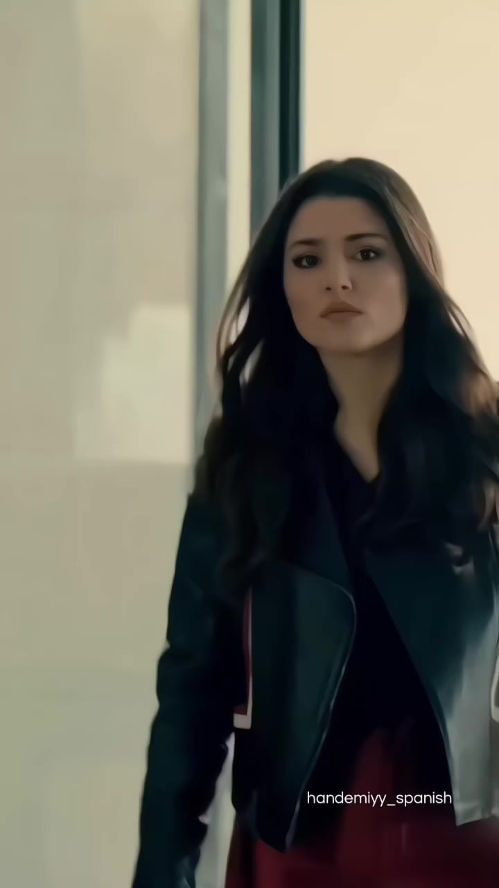 @💞Hande ercal💞