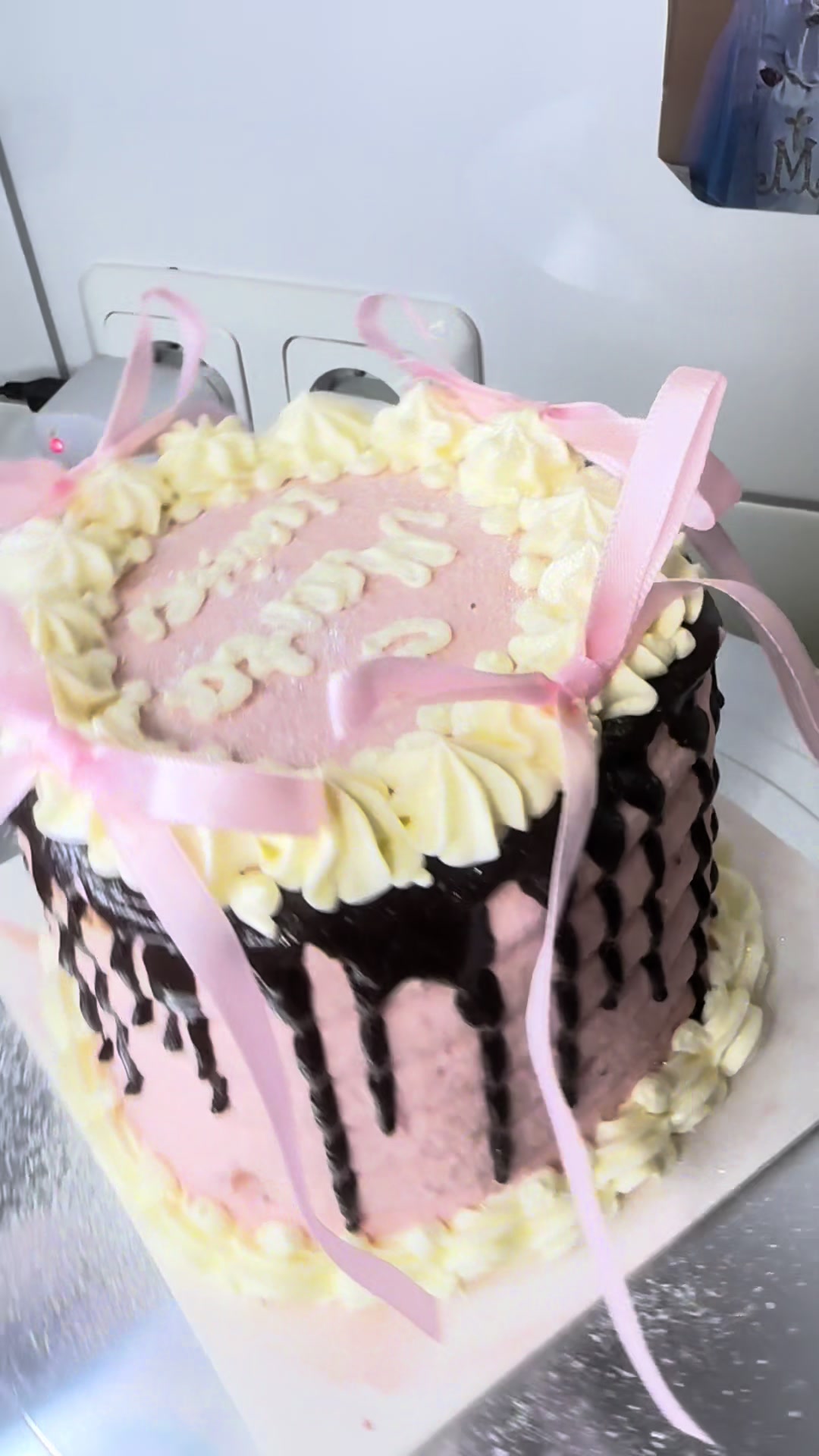 @D.G.Cakes
