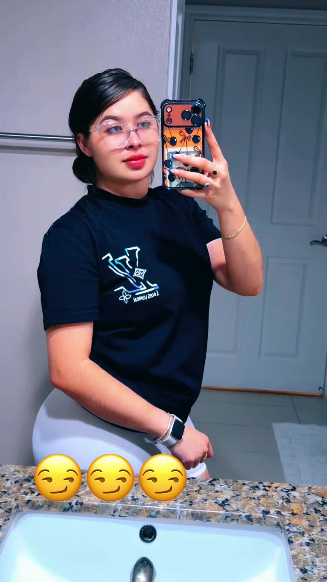 @Mey J Perez