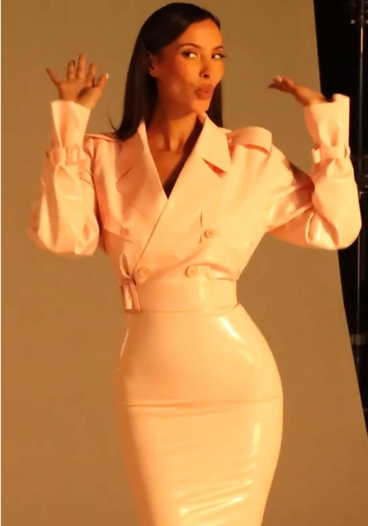 @Celebrity Fashion