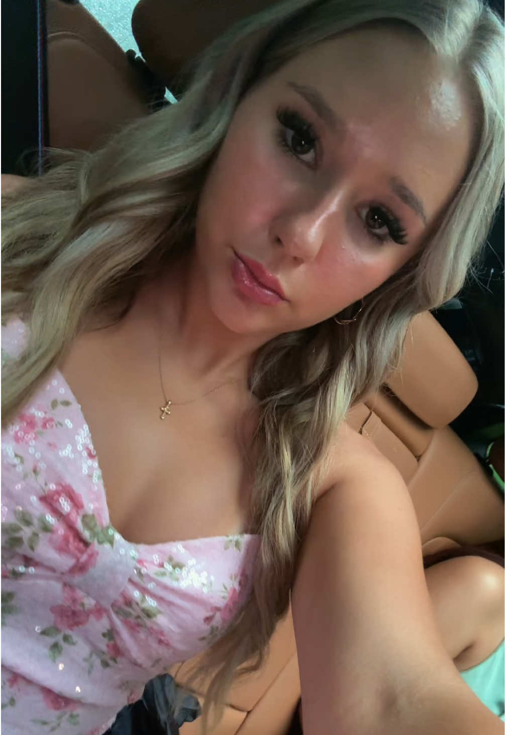 @𝒌𝒚