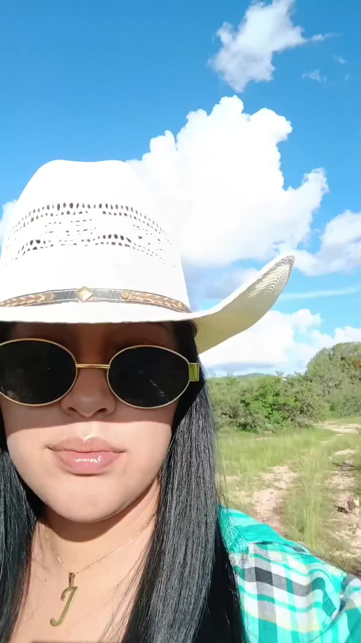 @Jaqueline Roca🤠🐄