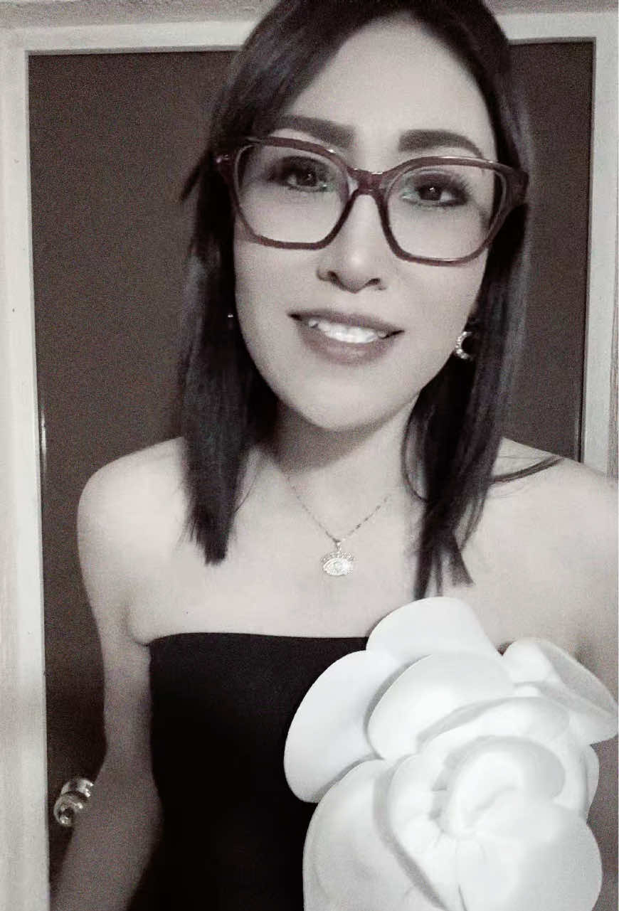 @Sarah&iacute; Monzalvo