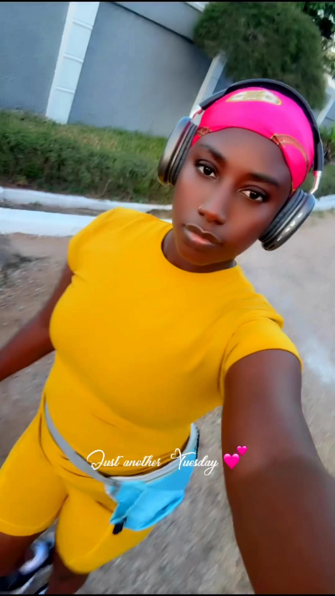 @𝓑𝓮𝓮𝓭𝓪𝓵 🍇
