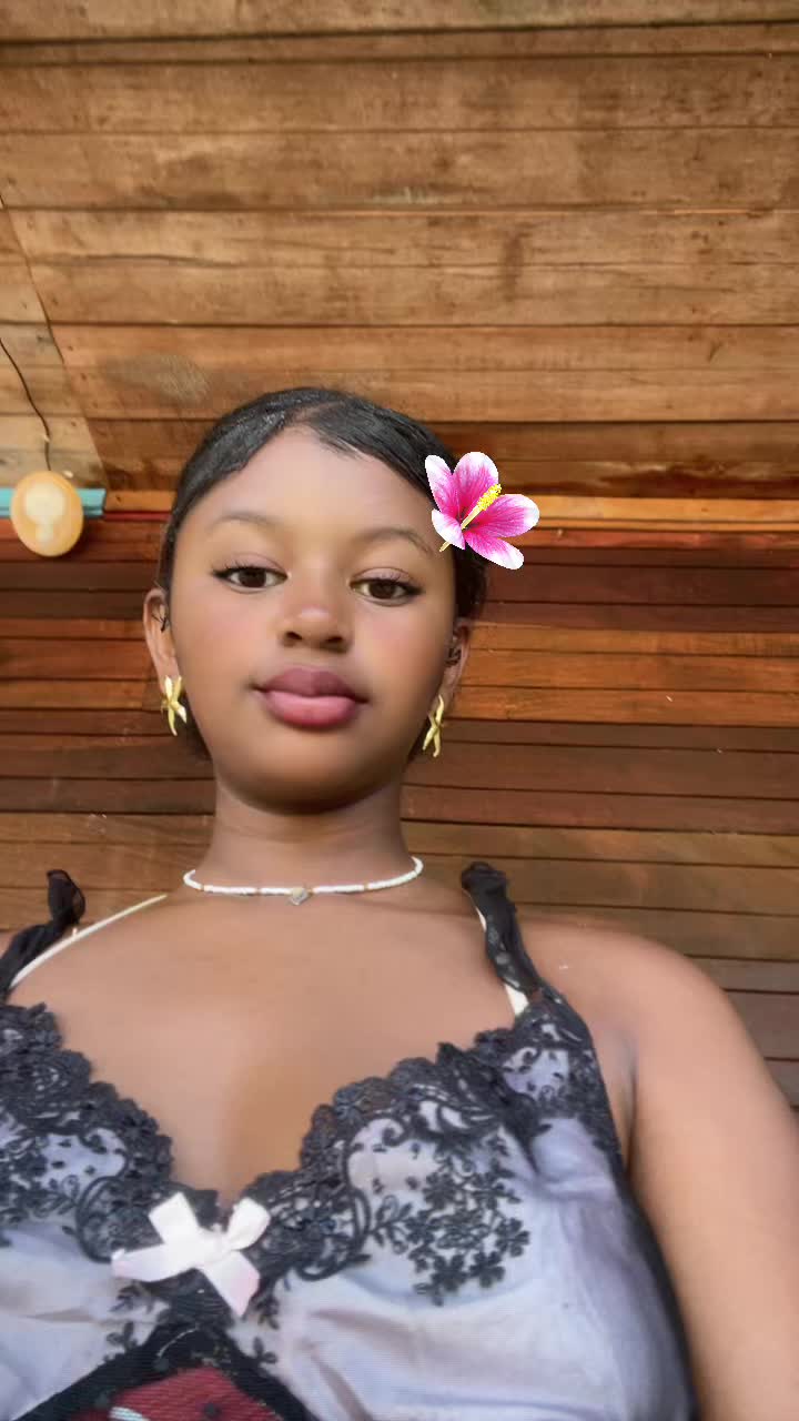 @D&aring;niela Prętt&yuml;