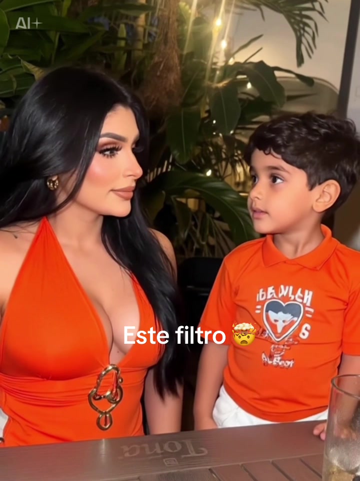 @Paola M